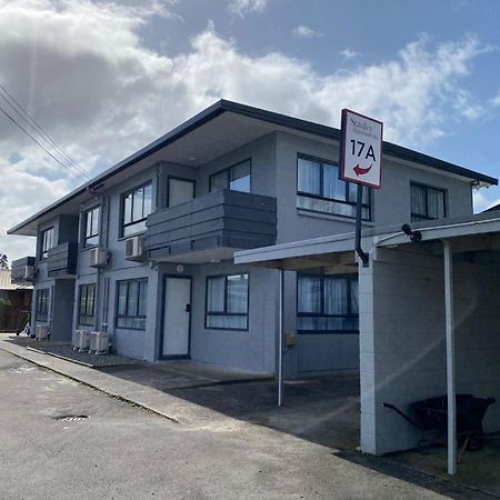 Stanley Apartments Hamilton Exterior foto